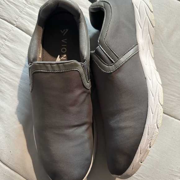 Vionic Gray Men's Slip-On Loafers - Picture 8 of 9